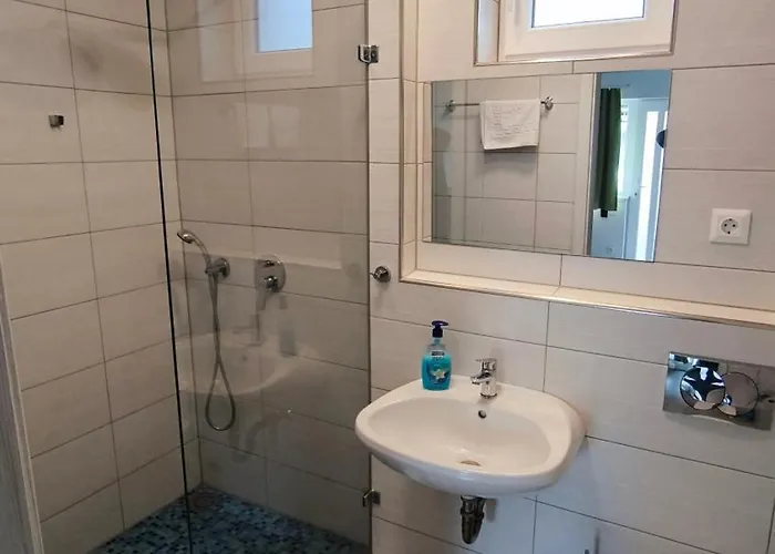 Halzona Balatonszabadi